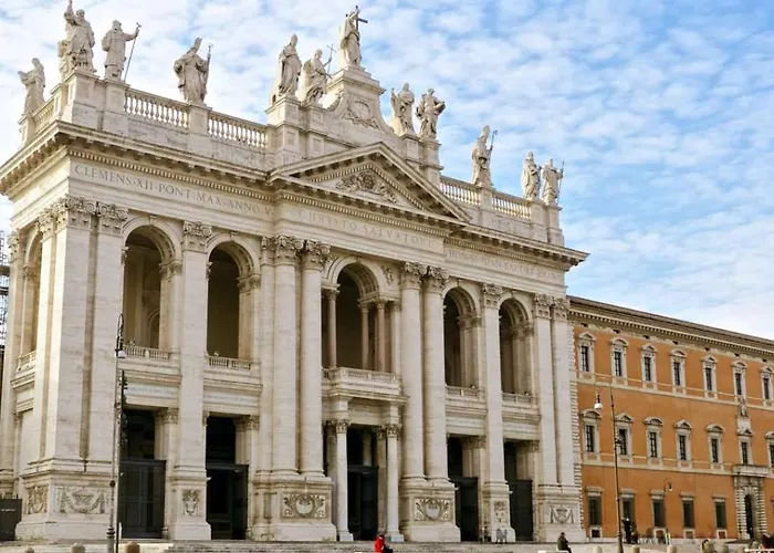 Golden Luxury - San Giovanni - 3 Min To Colosseum Rom